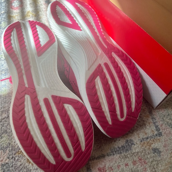 Saucony Women's Endorphin Speed 3 Running Shoe S10756-40 Prospect Quartz US 7.5 - Picture 7 of 7